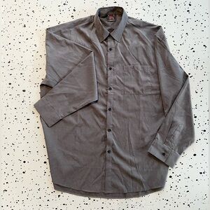 Sapenzyo button-up grey suede shirt. Men’s size L.
